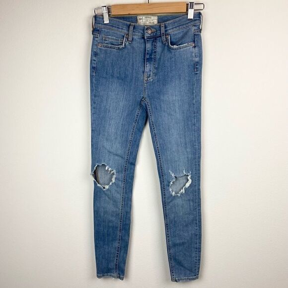 Free People High Rise Distressed Skinny Jeans - Picture 1 of 7